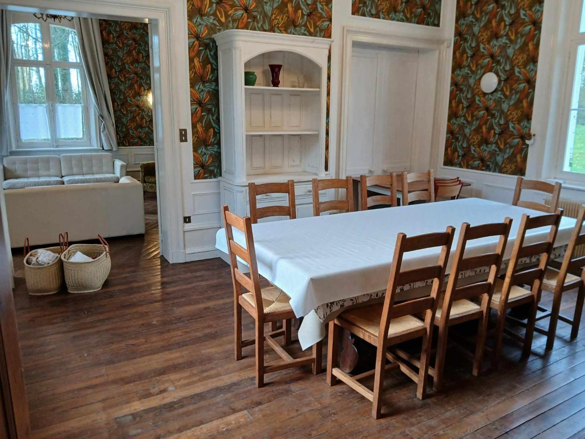 Holiday home Gite Chateau Baie De Somme 10 A 12 Personnes Mons-Boubert