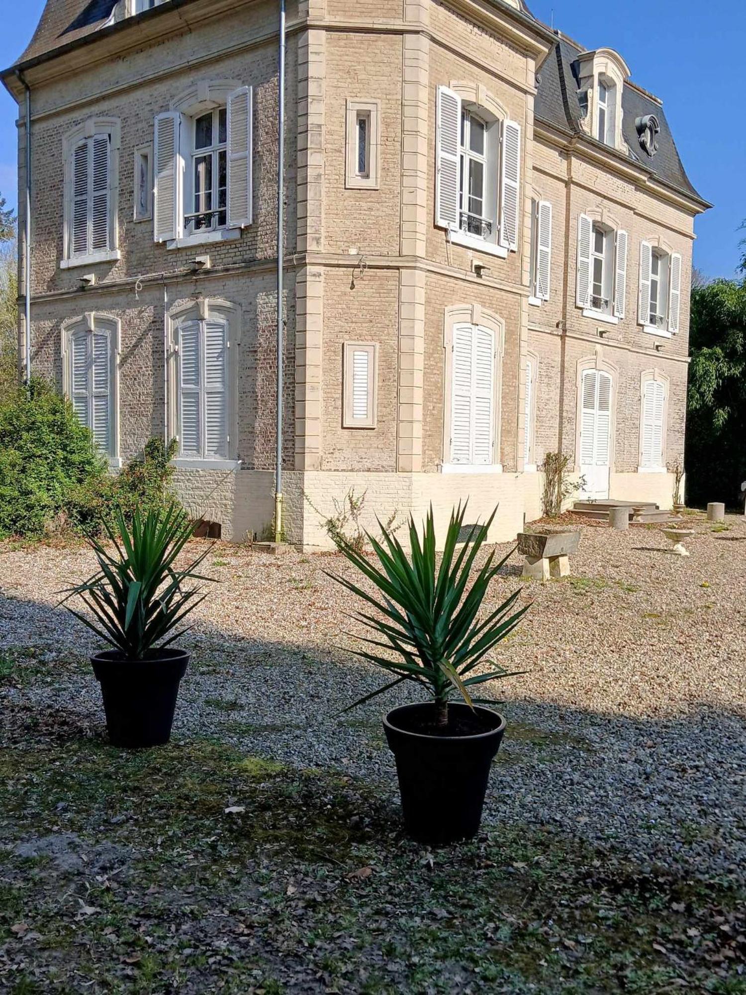 Holiday home Gite Chateau Baie De Somme 10 A 12 Personnes Mons-Boubert